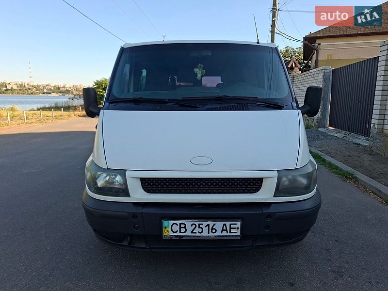 Грузовой фургон Ford Transit 2001 в Николаеве