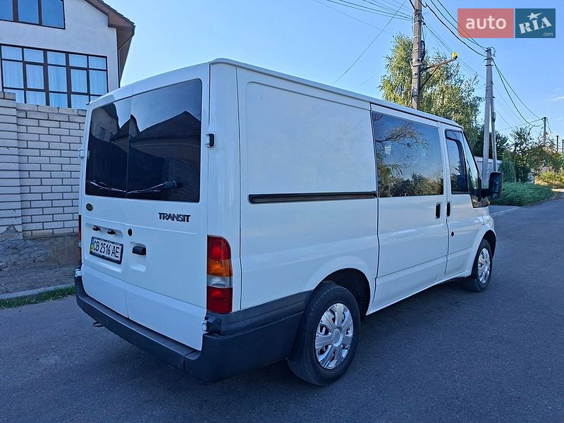Грузовой фургон Ford Transit 2001 в Николаеве