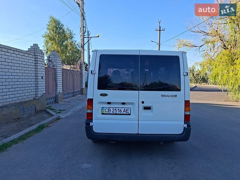 Грузовой фургон Ford Transit 2001 в Николаеве