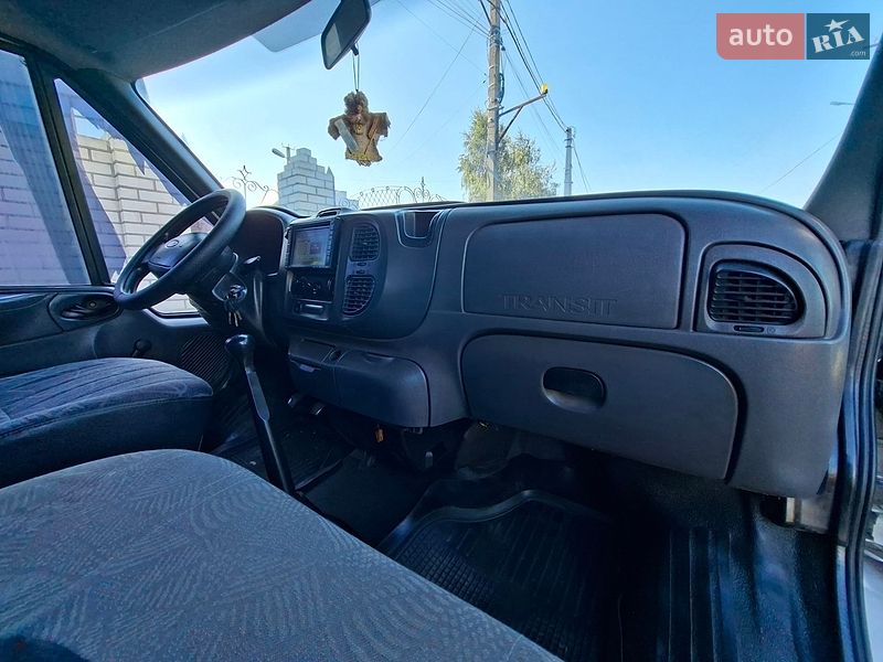 Грузовой фургон Ford Transit 2001 в Николаеве