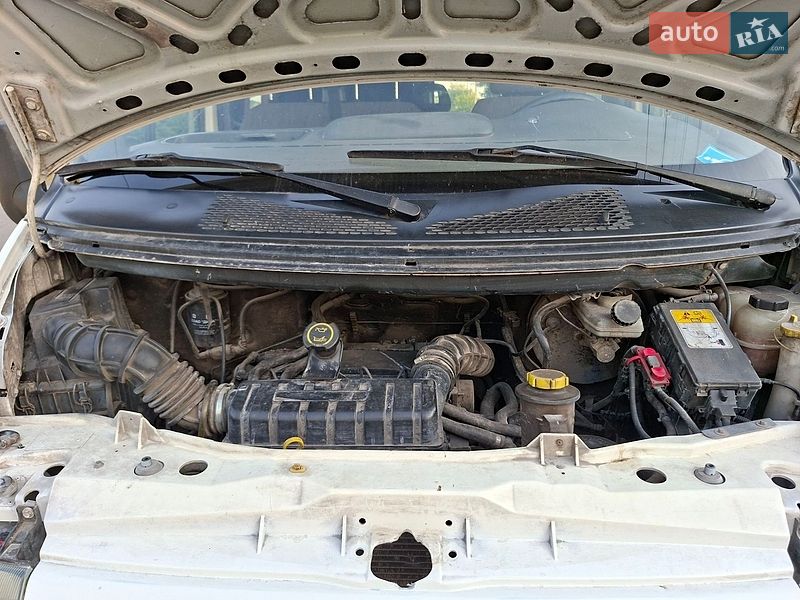 Грузовой фургон Ford Transit 2001 в Николаеве
