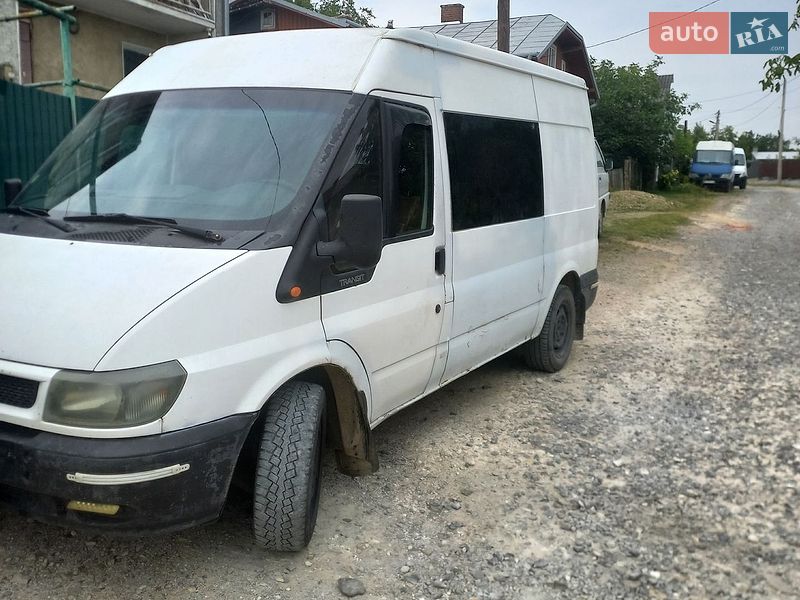 Ford Transit 2000