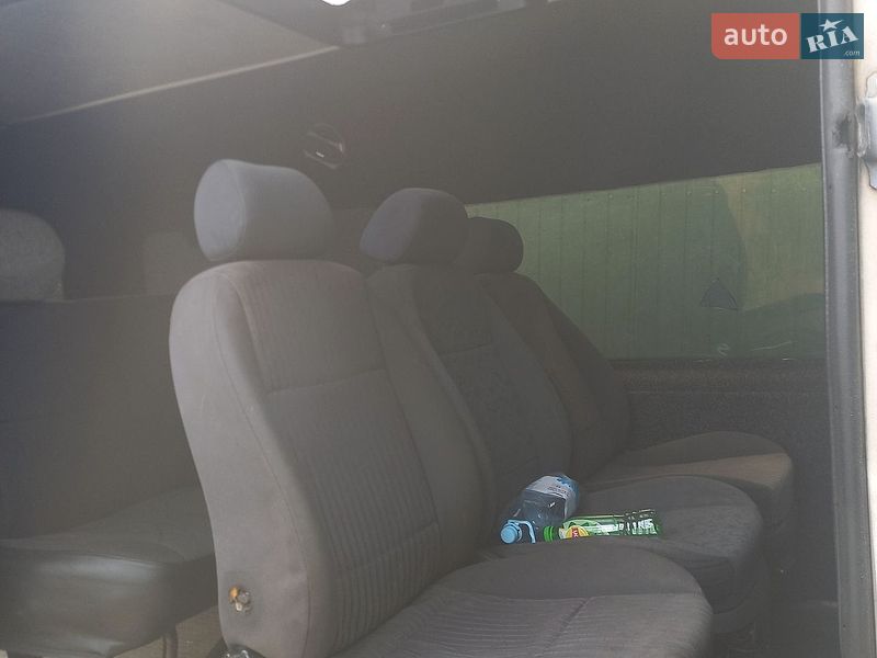 Микровэн Ford Transit 2000 в Дрогобыче