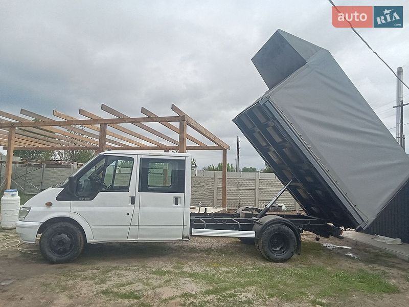 Самосвал Ford Transit