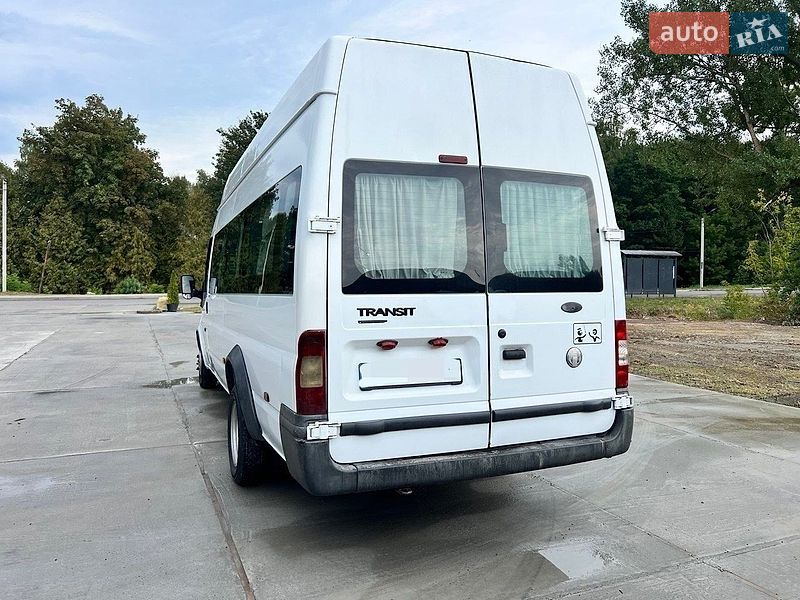Микроавтобус Ford Transit 2007 в Яворове
