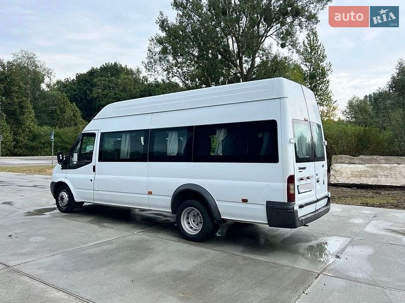 Микроавтобус Ford Transit 2007 в Яворове