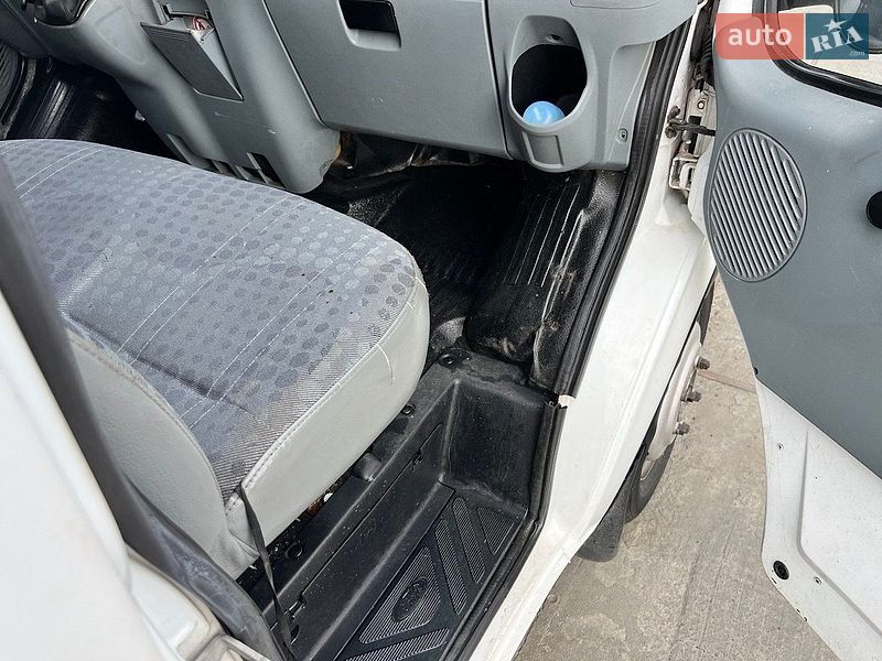 Микроавтобус Ford Transit 2007 в Яворове