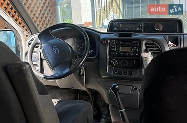 Мінівен Ford Transit 2006 в Луцьку