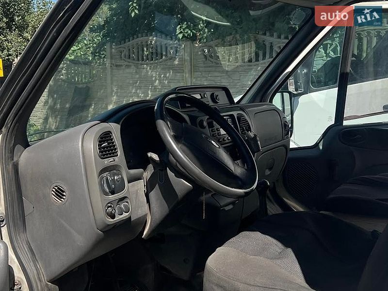 Мінівен Ford Transit 2006 в Луцьку