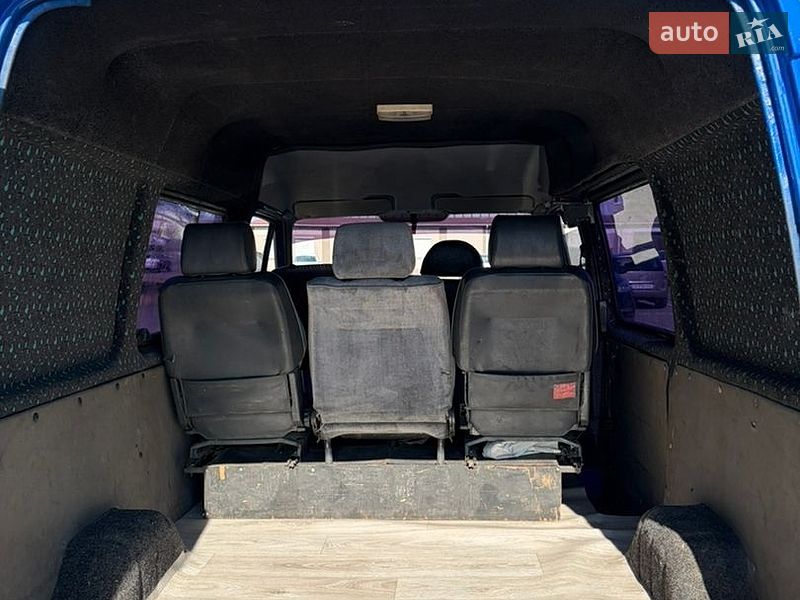 Вантажопасажирський фургон Ford Transit 1999 в Черкасах