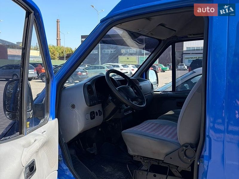 Вантажопасажирський фургон Ford Transit 1999 в Черкасах