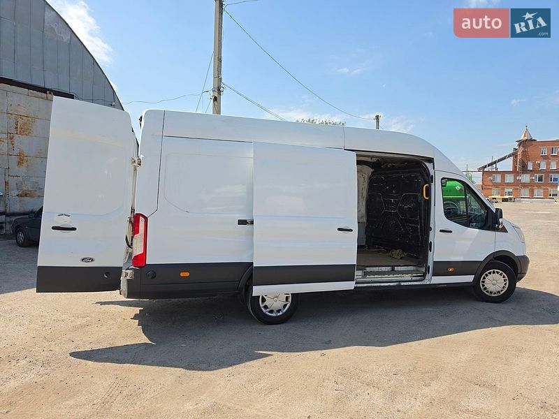 Грузовой фургон Ford Transit 2016 в Полтаве