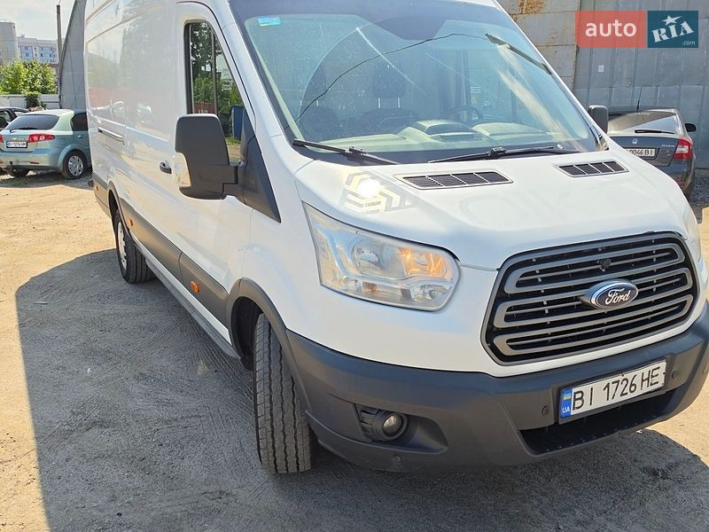 Грузовой фургон Ford Transit 2016 в Полтаве