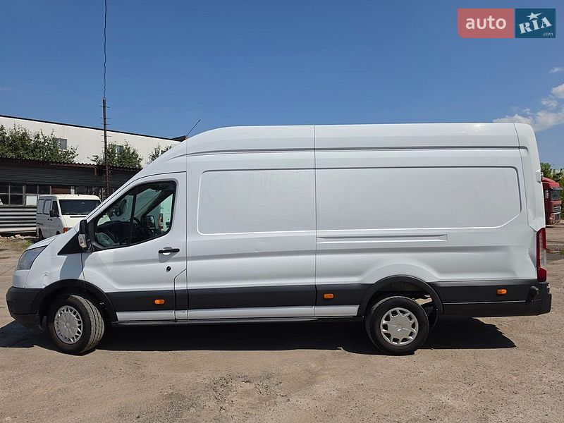 Грузовой фургон Ford Transit 2016 в Полтаве