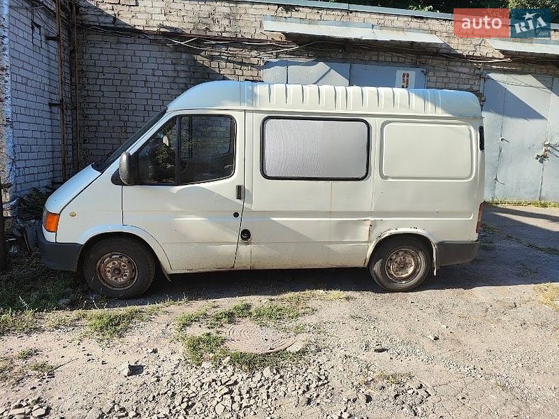 Грузовой фургон Ford Transit 1997 в Днепре