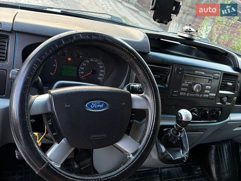 Вантажний фургон Ford Transit 2008 в Запоріжжі