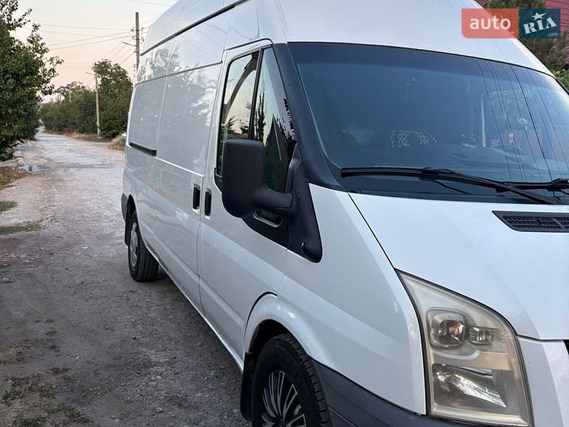 Вантажний фургон Ford Transit 2008 в Запоріжжі