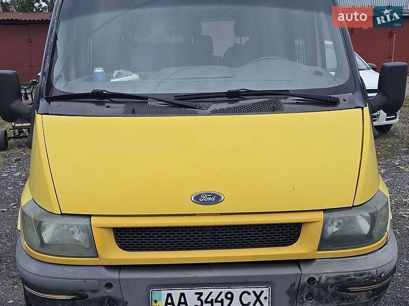 Грузопассажирский фургон Ford Transit 2002 в Киеве
