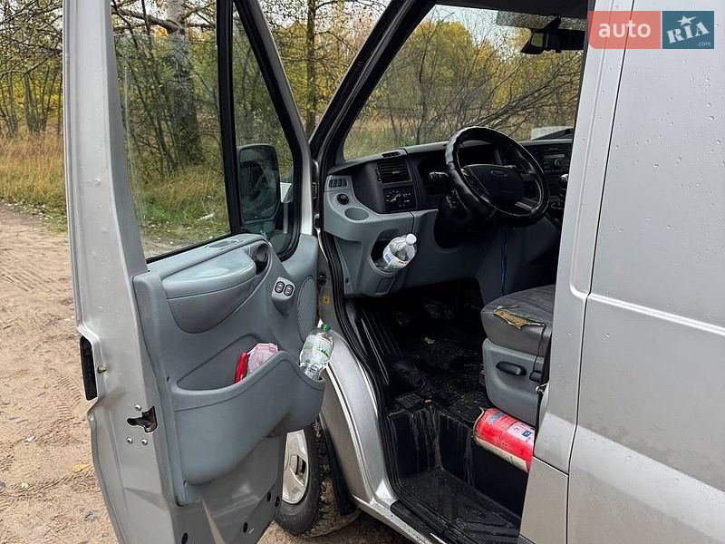 Минивэн Ford Transit 2007 в Киеве