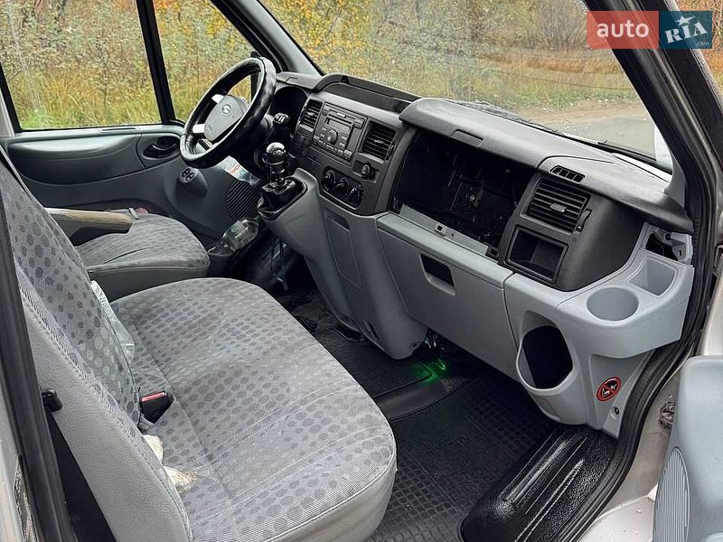 Минивэн Ford Transit 2007 в Киеве