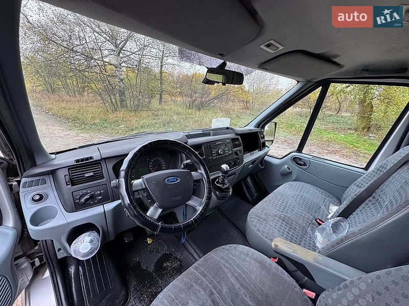 Минивэн Ford Transit 2007 в Киеве