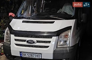 Ford Transit  2012