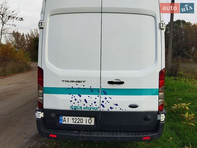 Грузовой фургон Ford Transit 2016 в Киеве
