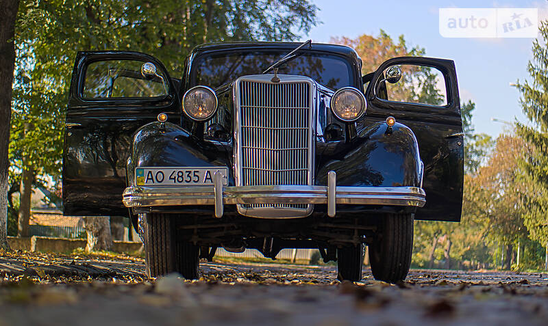Купе Ford V8