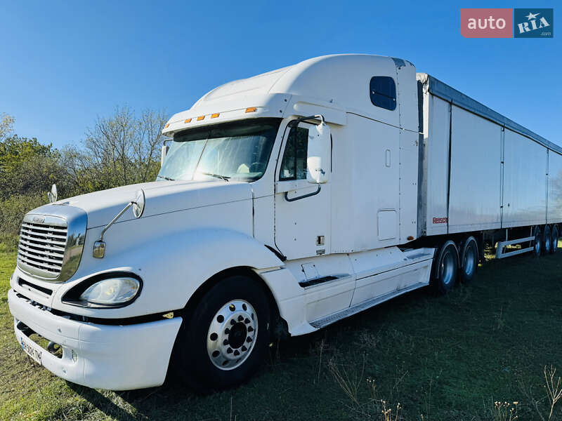 Freightliner Columbia