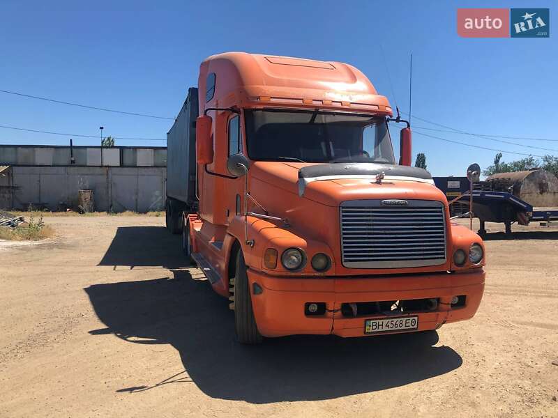 Freightliner Conventional