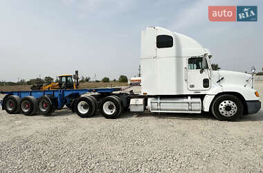 Freightliner FLD  2001