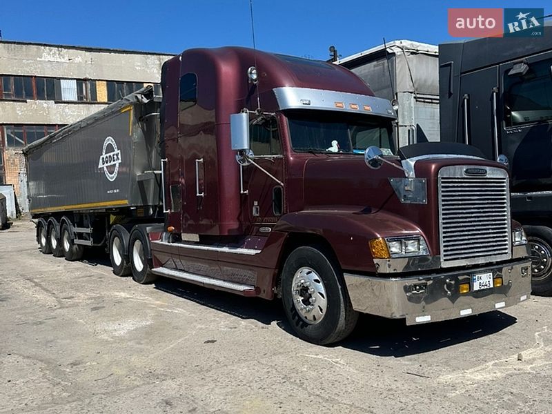 Freightliner FLD