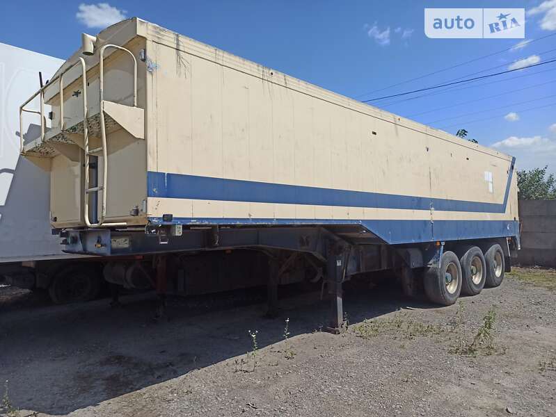 Самоскид напівпричіп Fruehauf A2