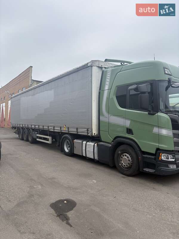 Тентованный борт (штора) - полуприцеп Fruehauf F