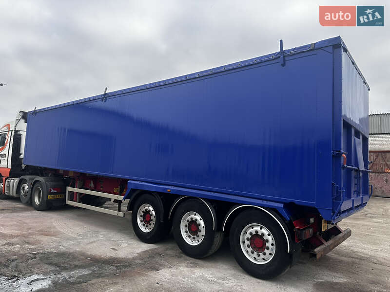 Самоскид напівпричіп Fruehauf GT
