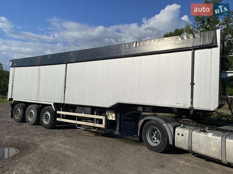 Зерновоз - напівпричіп Fruehauf Limited