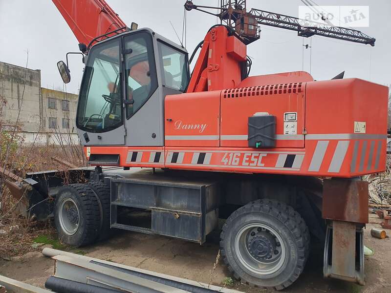 Fuchs MHL 360