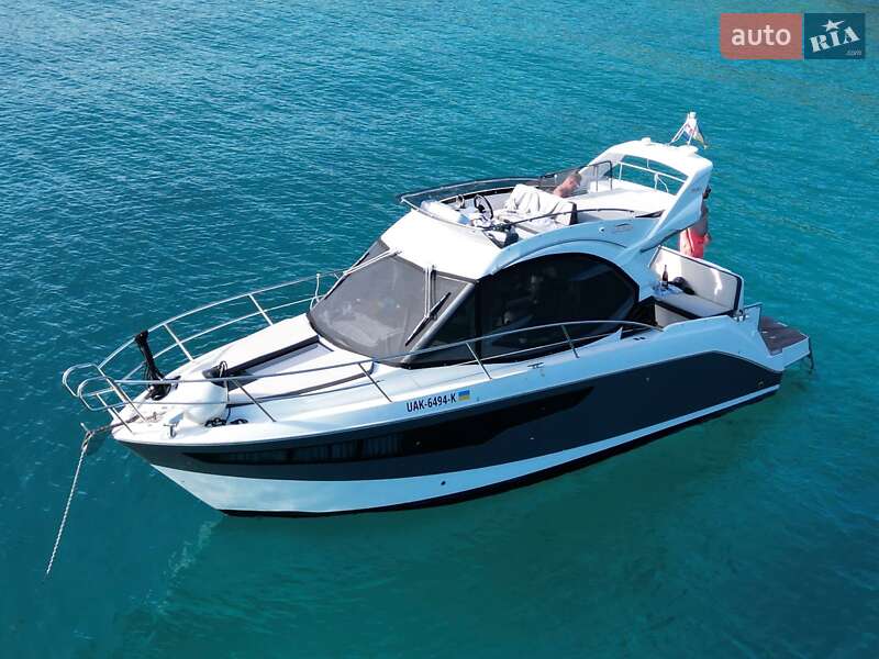 Galeon 300
