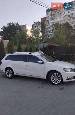 Ціни Volkswagen Passat Газ метан / Бензин