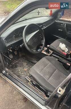 Ціни Mercedes-Benz 190 Газ пропан-бутан / Бензин