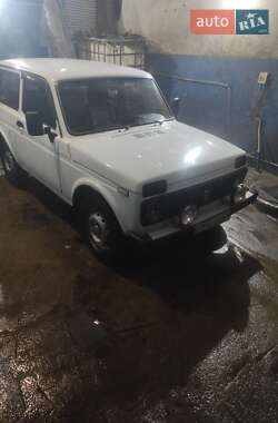Ціни ВАЗ 2121 Нива Газ пропан-бутан / Бензин