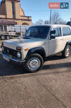 Цены ВАЗ 2121 Нива Газ пропан-бутан / Бензин