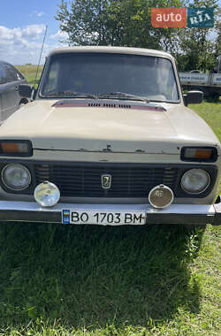 Ціни ВАЗ 2121 Нива Газ пропан-бутан / Бензин