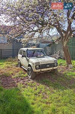 Ціни ВАЗ 2121 Нива Газ пропан-бутан / Бензин