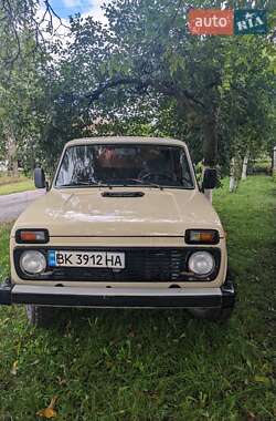 Ціни ВАЗ 2121 Нива Газ пропан-бутан / Бензин