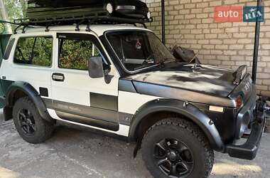 Ціни ВАЗ 21213 Niva Газ пропан-бутан / Бензин