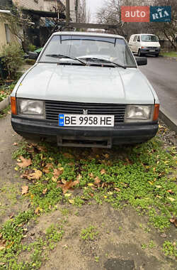 Ціни Москвич/АЗЛК 2141 Газ пропан-бутан / Бензин