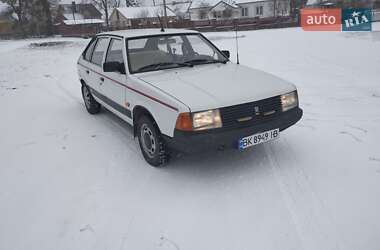 Цены Москвич/АЗЛК 2141 Газ пропан-бутан / Бензин