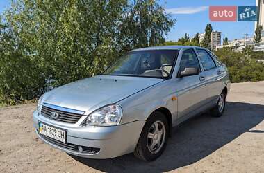 Ціни ВАЗ 2172 Priora Газ пропан-бутан / Бензин
