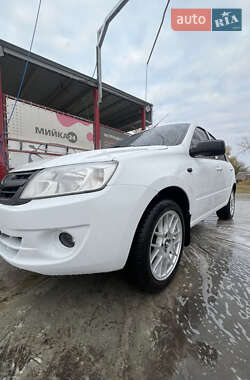 Ціни ВАЗ 2190 Granta Газ пропан-бутан / Бензин